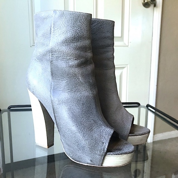 ALLSAINTS "Manifest" Peep-Toe Leather Ankle Boots EUC/sz 37= US sz 7 - Picture 9 of 13